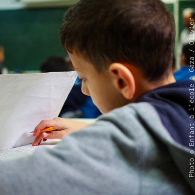 Photo © Enfant à l'école à Gaza / Olivier Arvisais